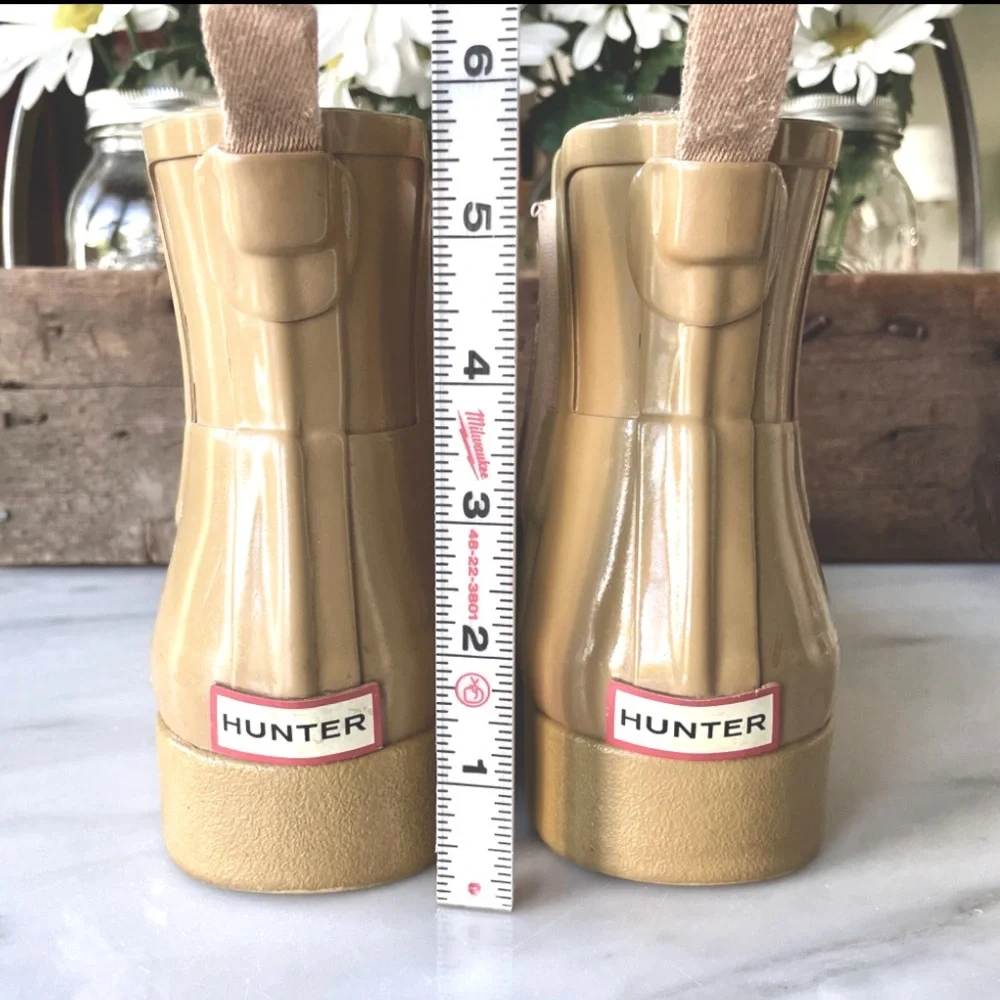 Hunter•Chelsea”Refined”Rubber Rain Boots•US 7•Retired Khaki•Slip-On•Gently Loved - Picture 11 of 14